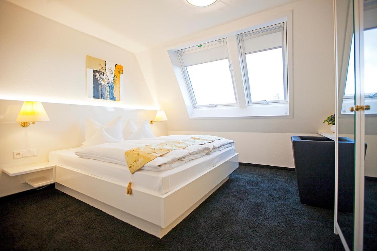 Hotel Krone Ohg ゲルリンゲン 部屋 写真